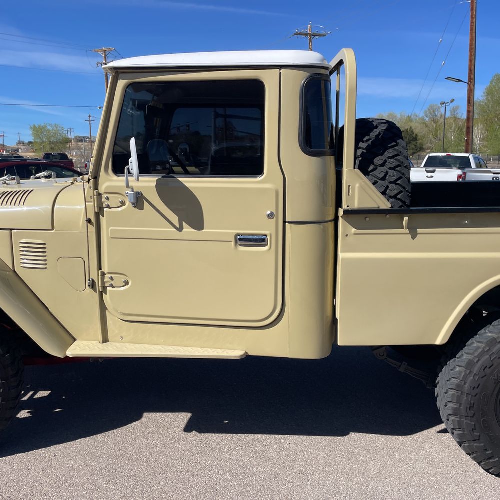 1979 Toyota Land Cruiser truck Base