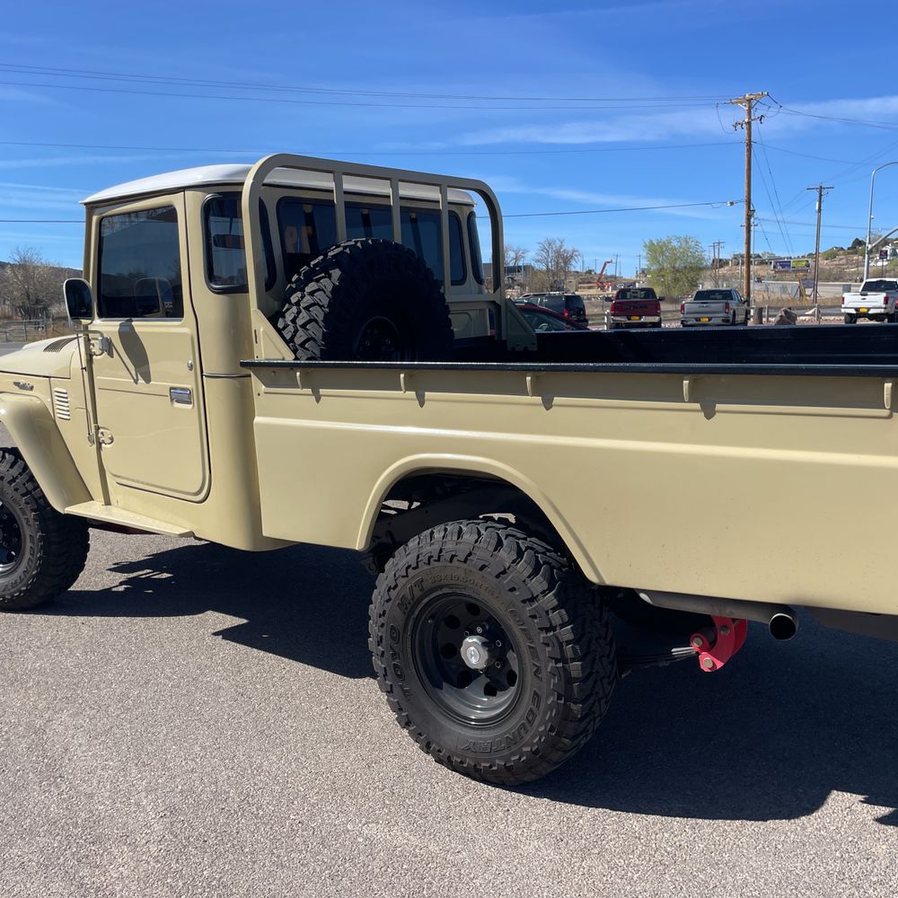 1979 Toyota Land Cruiser truck Base