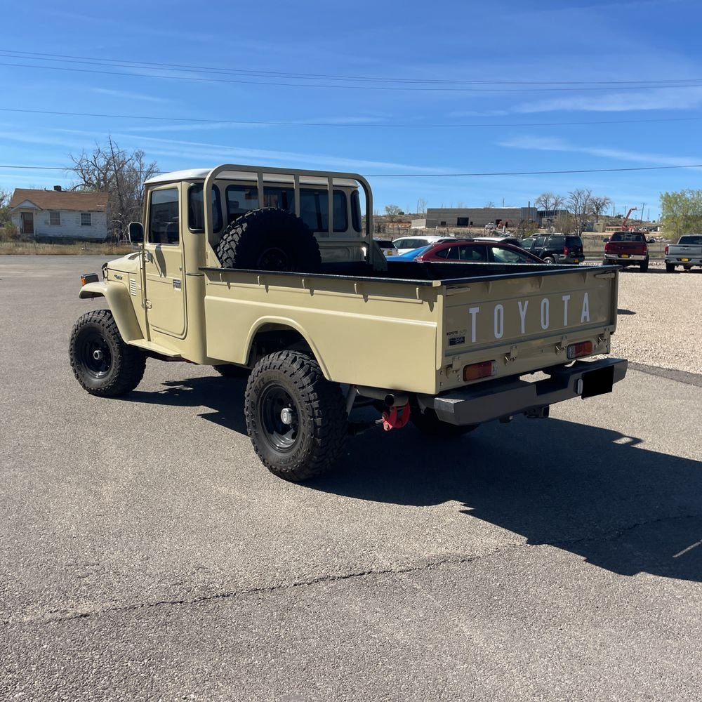 1979 Toyota Land Cruiser truck Base