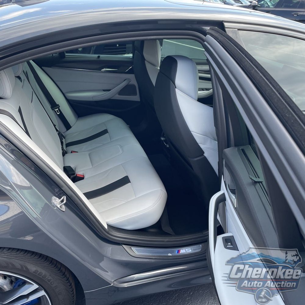 2022 BMW M5 Base