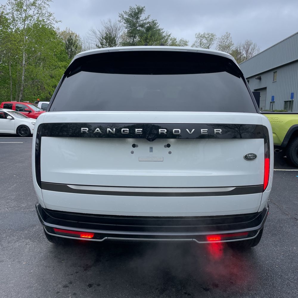 2023 Land Rover Range Rover P530 SE