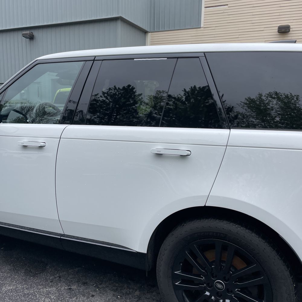 2023 Land Rover Range Rover P530 SE
