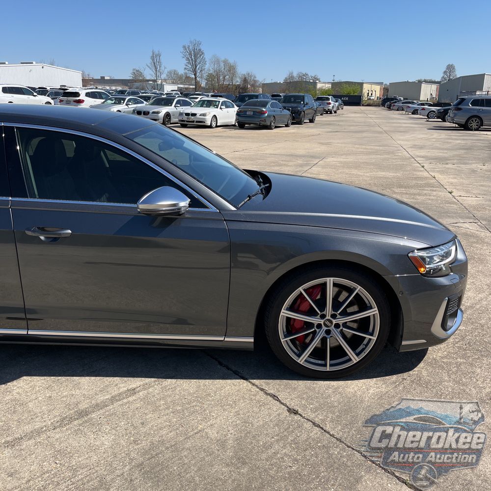 2022 Audi S8