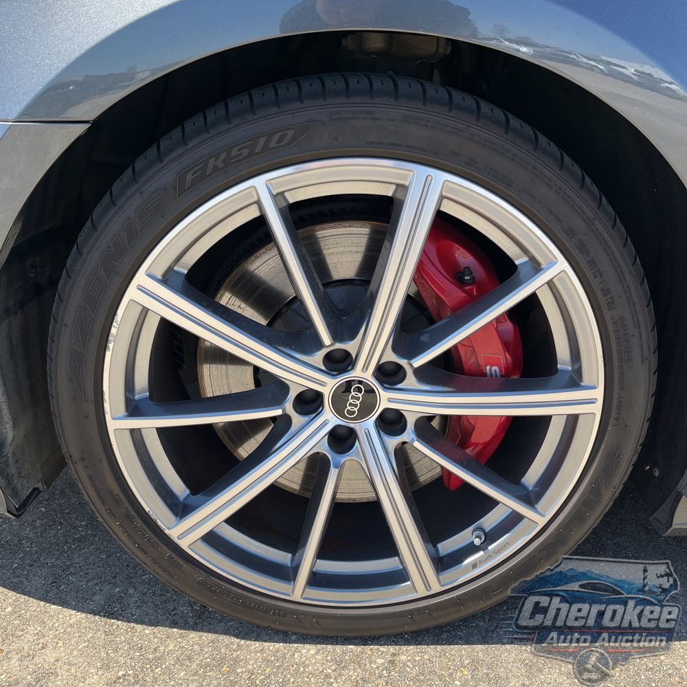 2022 Audi S8