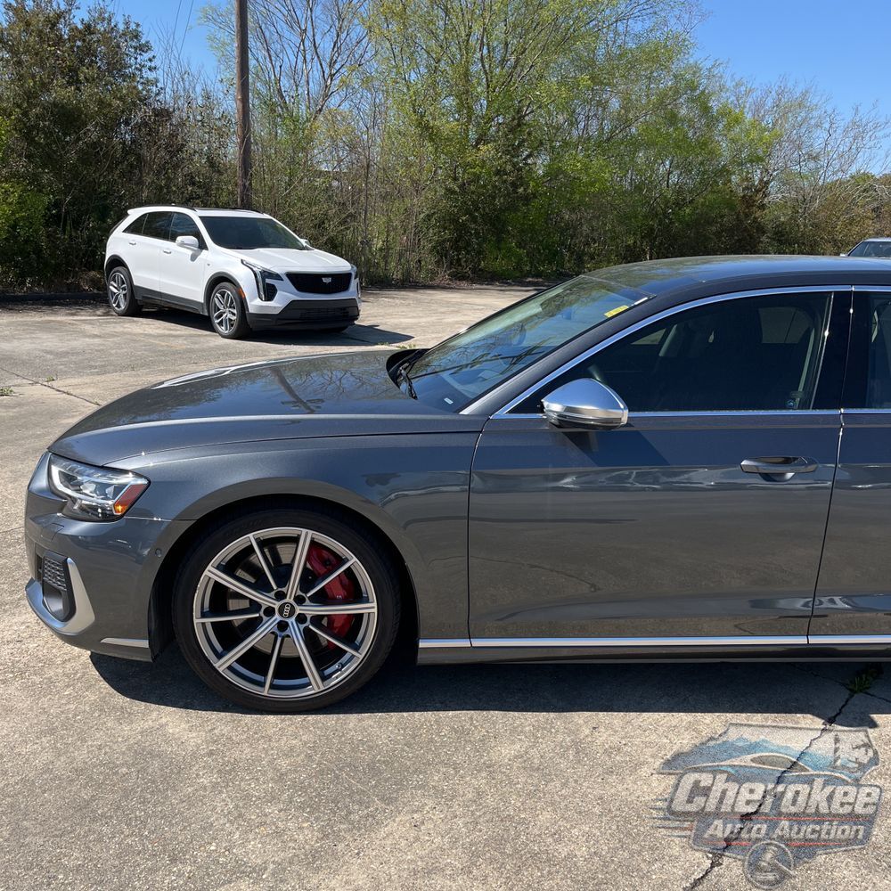 2022 Audi S8