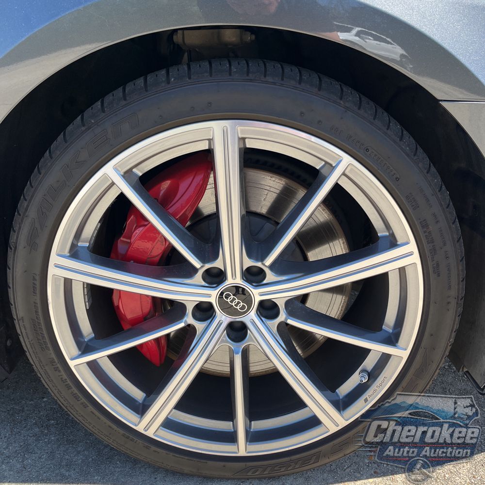 2022 Audi S8