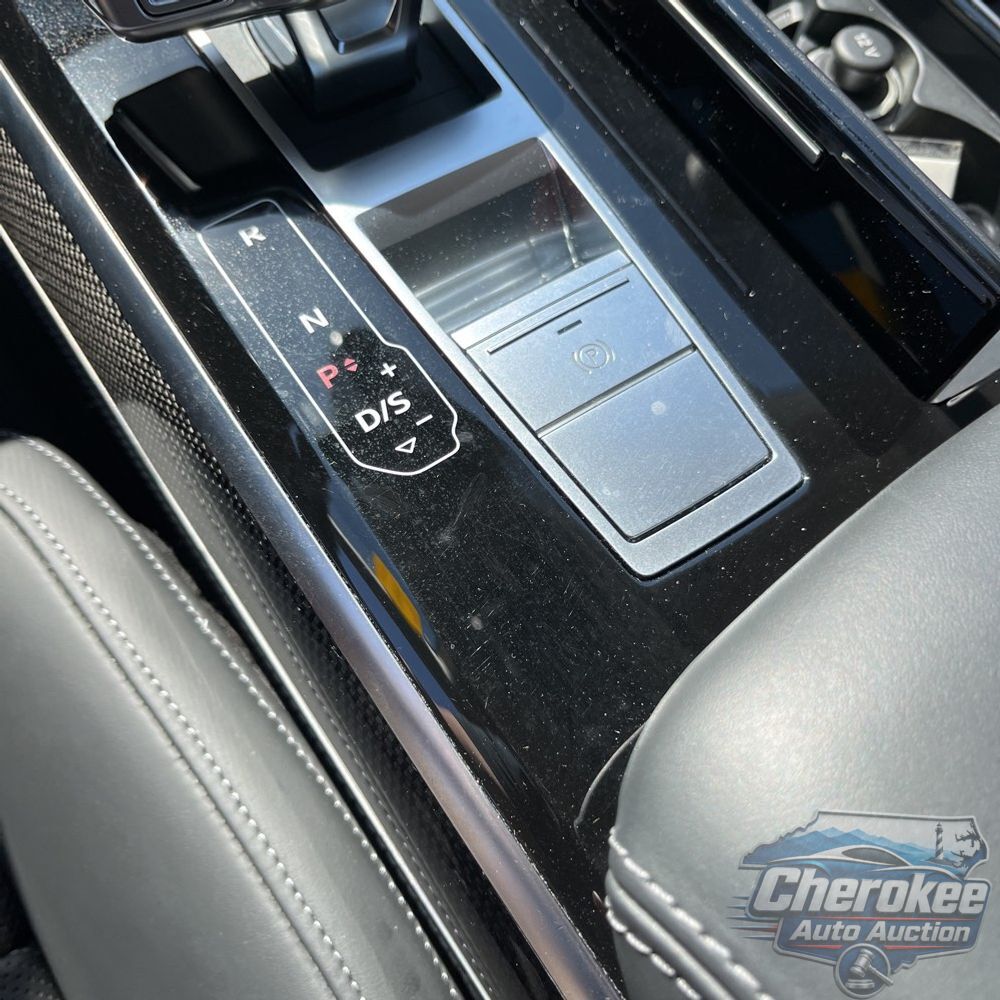 2022 Audi S8
