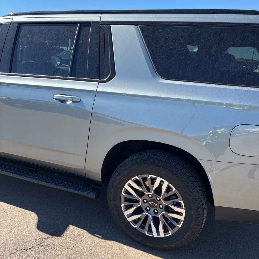 2025 Chevrolet Suburban Z71