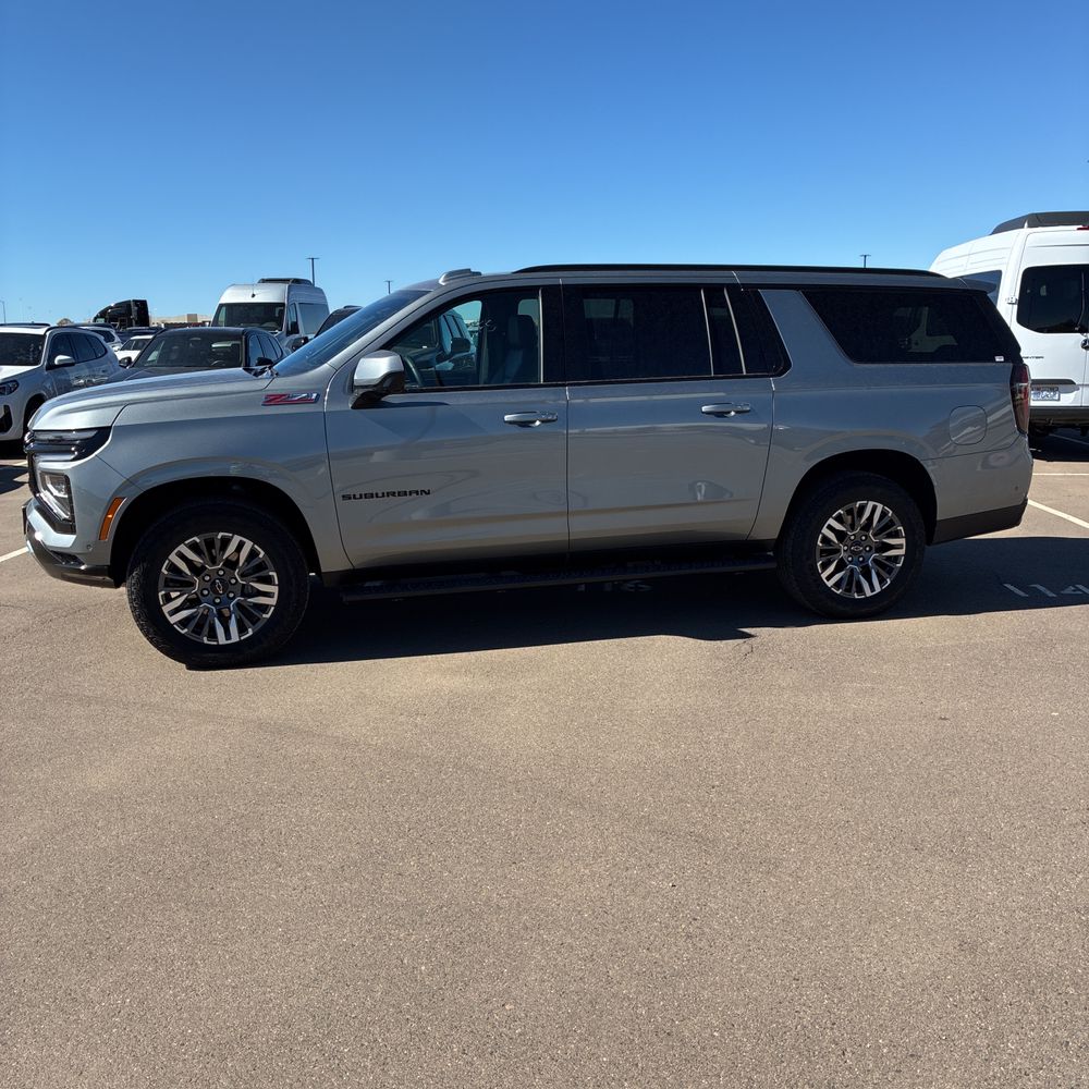 2025 Chevrolet Suburban Z71