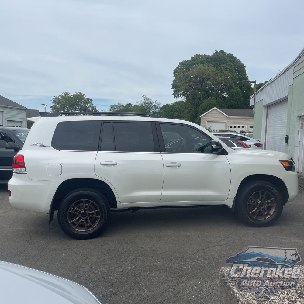 2020 Toyota Land Cruiser Heritage Edition