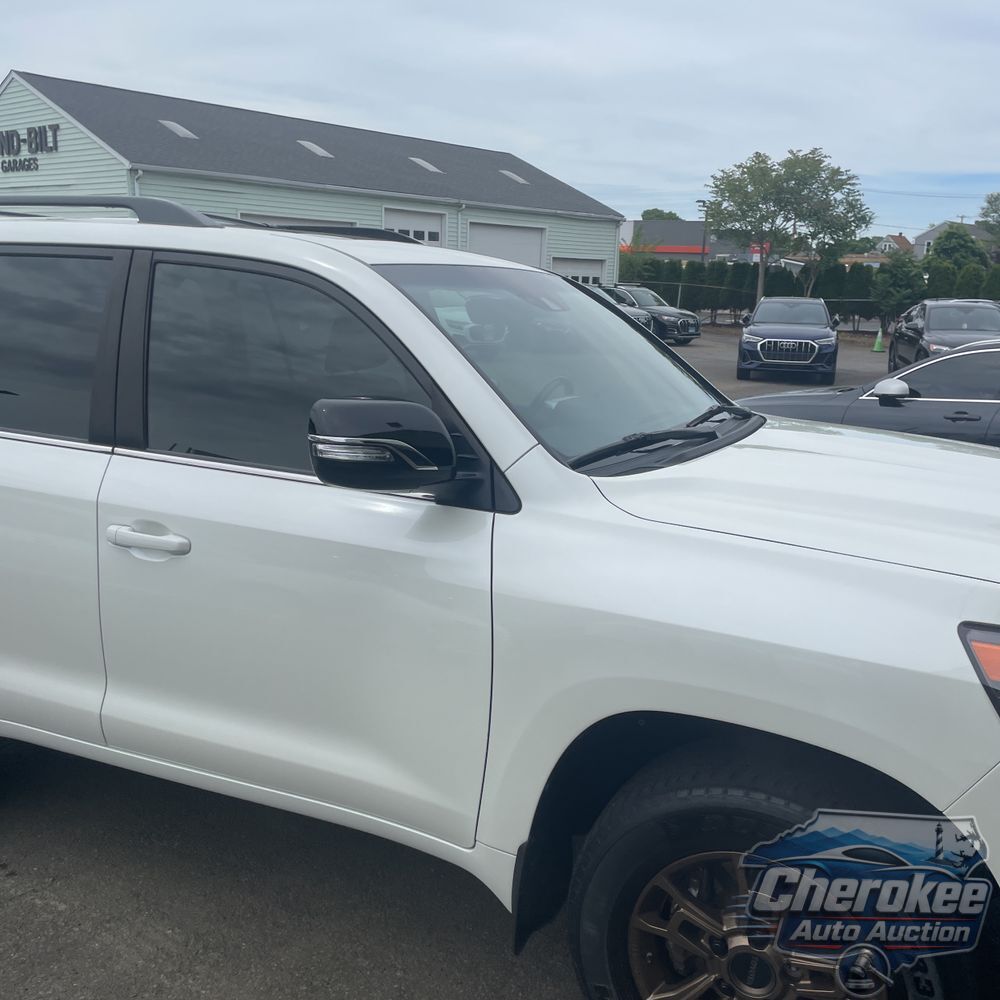 2020 Toyota Land Cruiser Heritage Edition