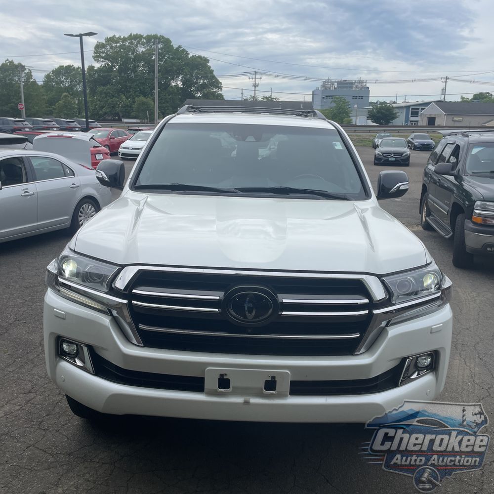2020 Toyota Land Cruiser Heritage Edition