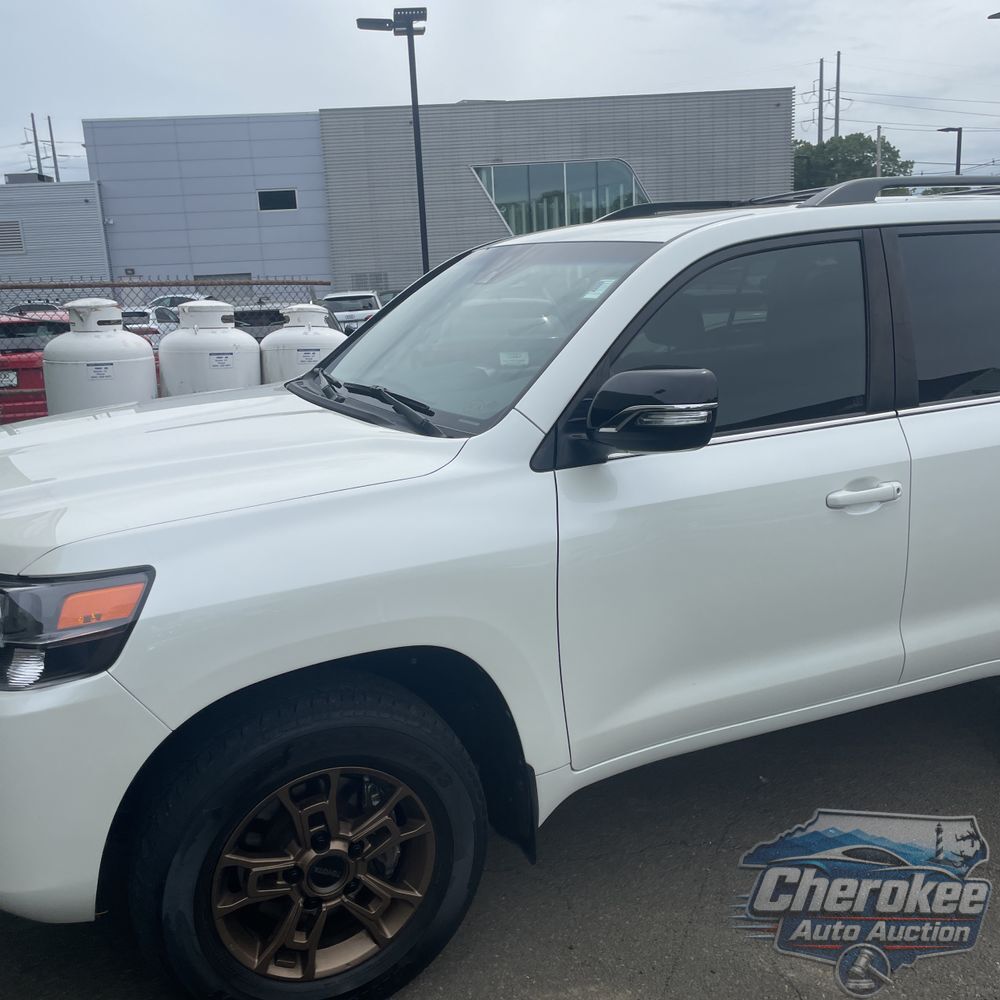 2020 Toyota Land Cruiser Heritage Edition
