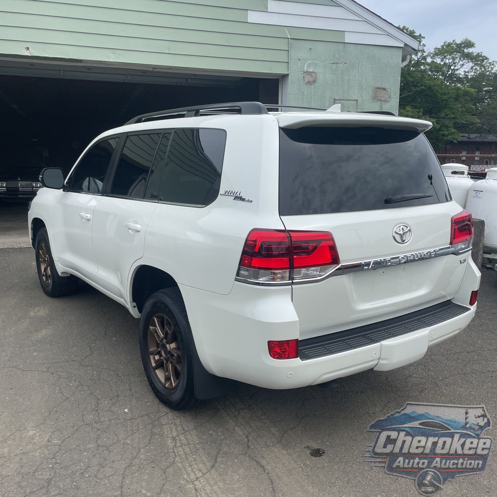 2020 Toyota Land Cruiser Heritage Edition