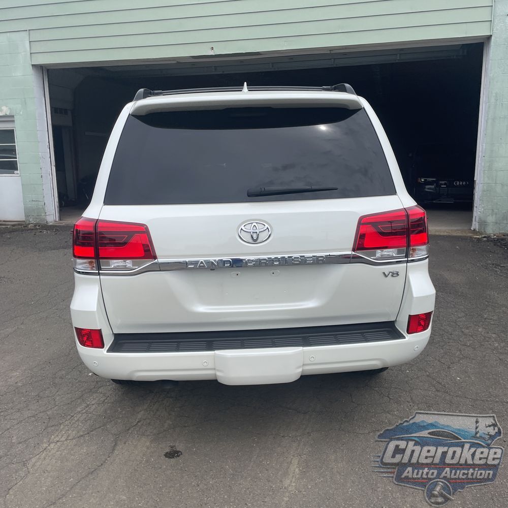 2020 Toyota Land Cruiser Heritage Edition