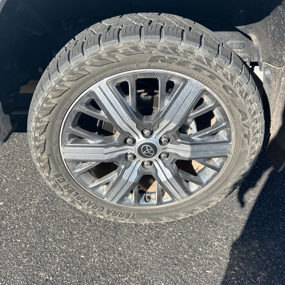 2024 Toyota Sequoia Capstone