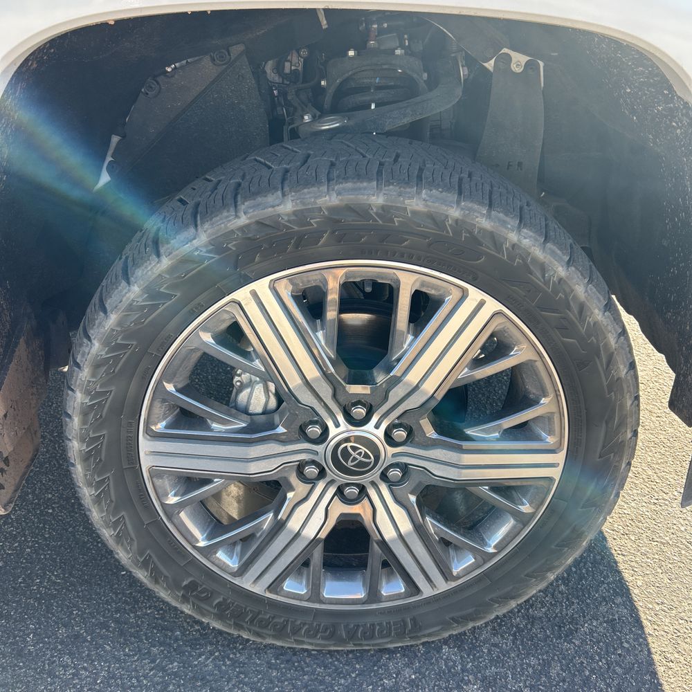 2024 Toyota Sequoia Capstone