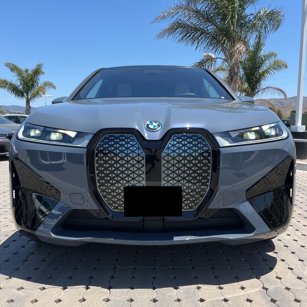 2025 BMW iX xDrive50