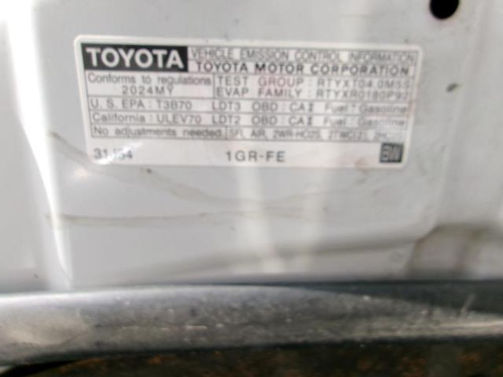 2024 Toyota 4Runner SR5 Premium