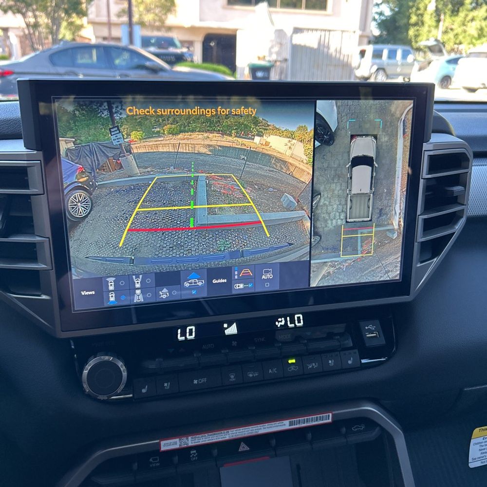 2025 Toyota Tundra Limited HV