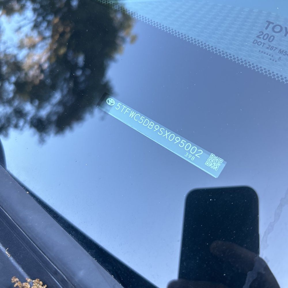 2025 Toyota Tundra Limited HV