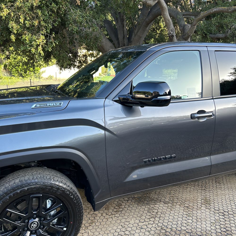 2025 Toyota Tundra Limited HV