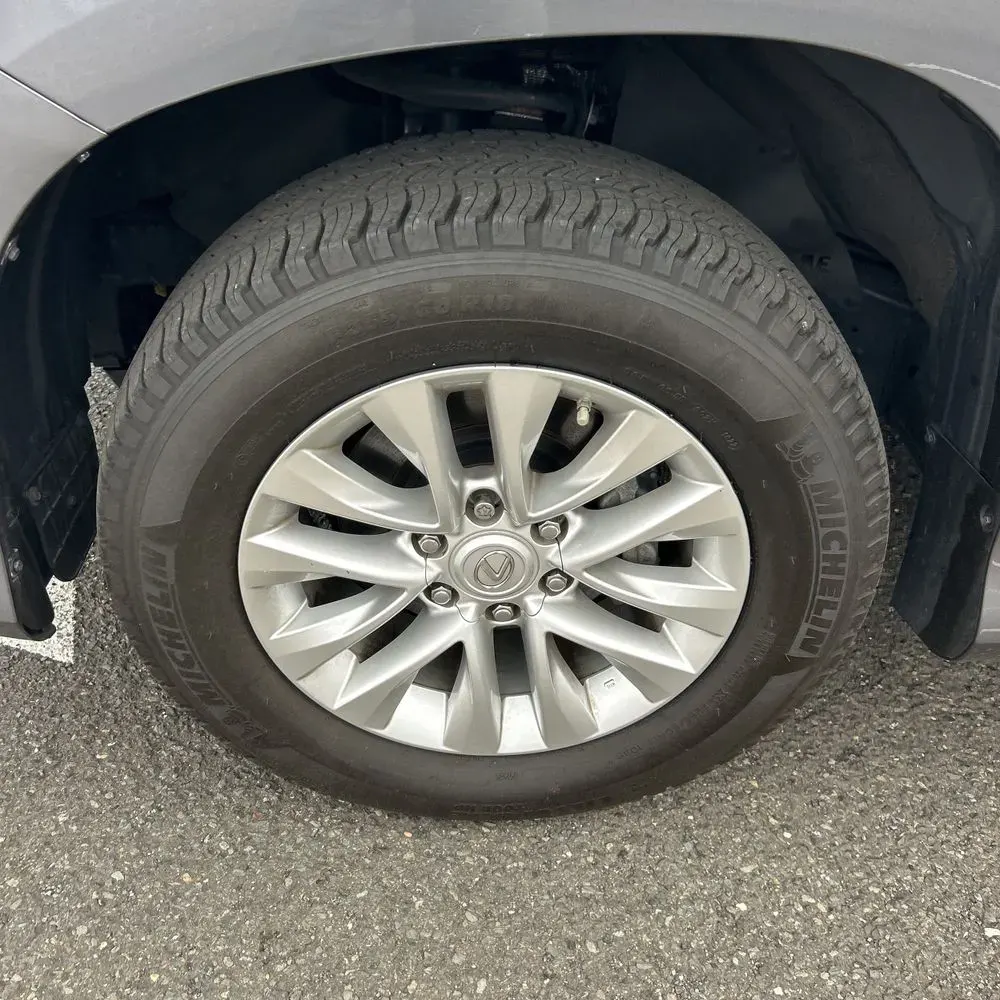 2023 Lexus GX 460 Base