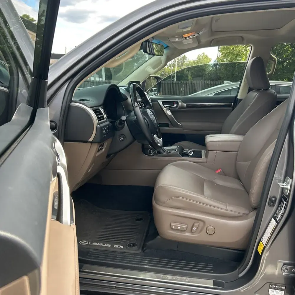 2023 Lexus GX 460 Base