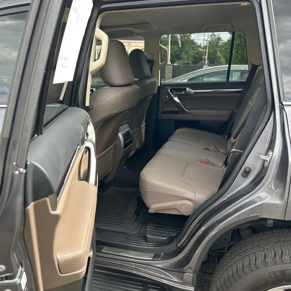2023 Lexus GX 460 Base