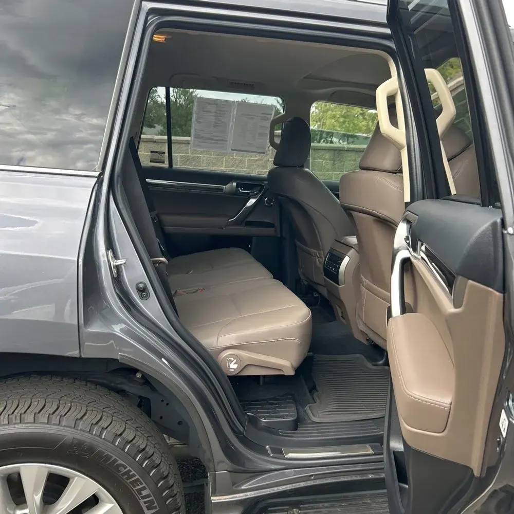 2023 Lexus GX 460 Base