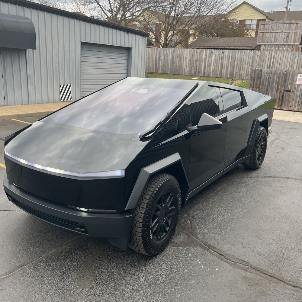 2024 Tesla Cybertruck Base