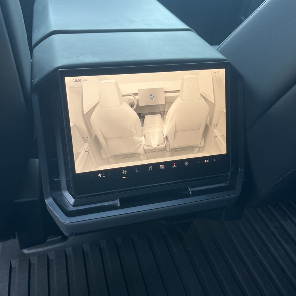 2024 Tesla Cybertruck Base