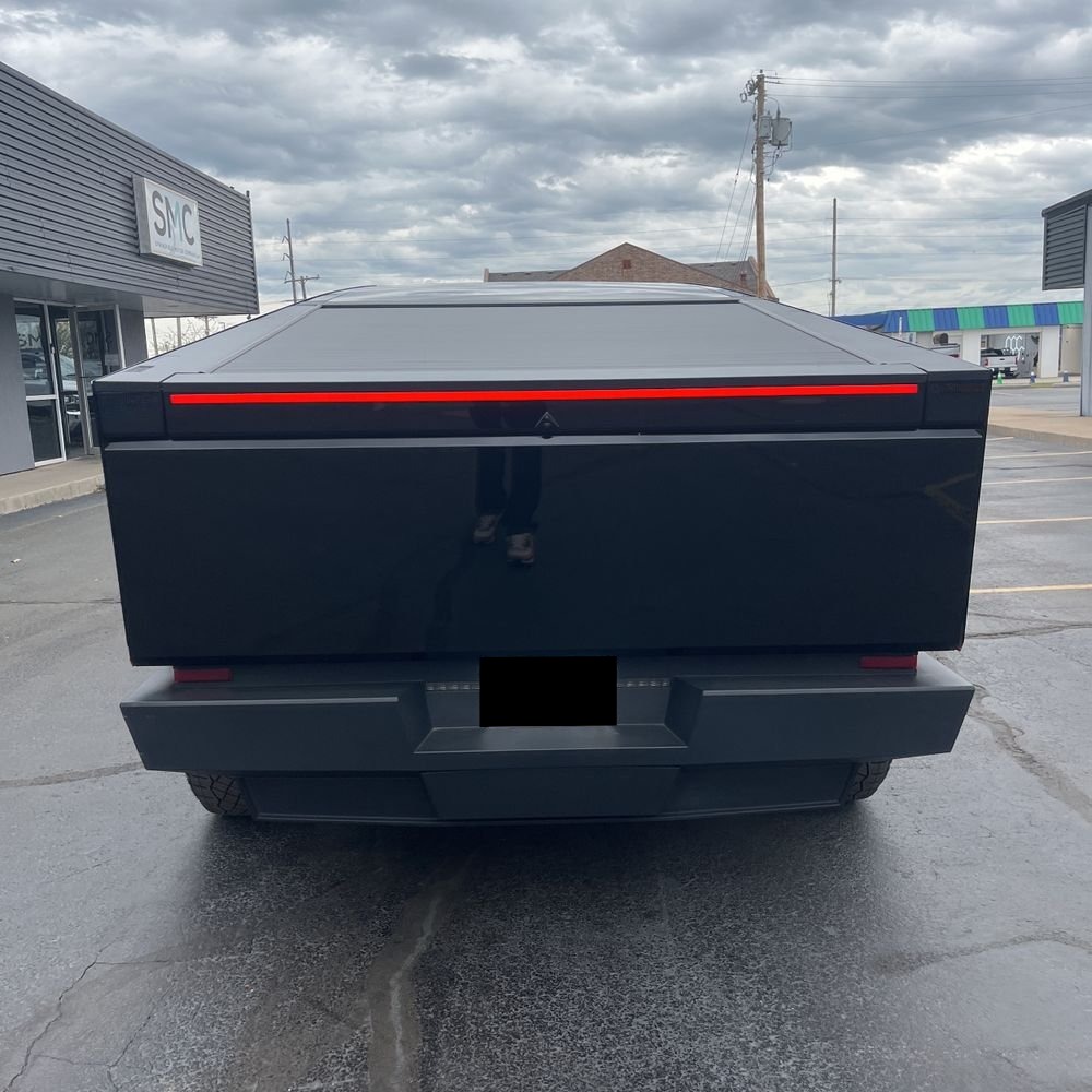 2024 Tesla Cybertruck Base