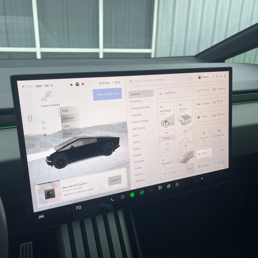 2024 Tesla Cybertruck Base