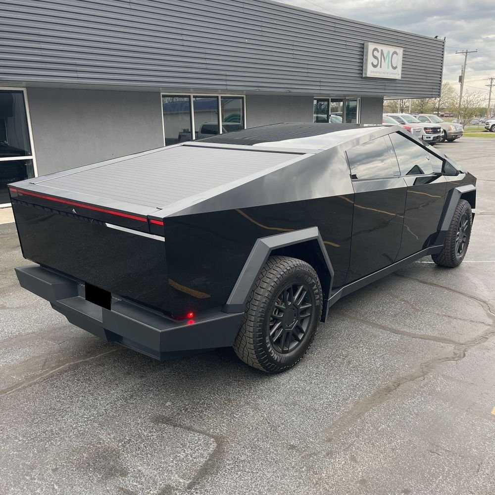 2024 Tesla Cybertruck Base