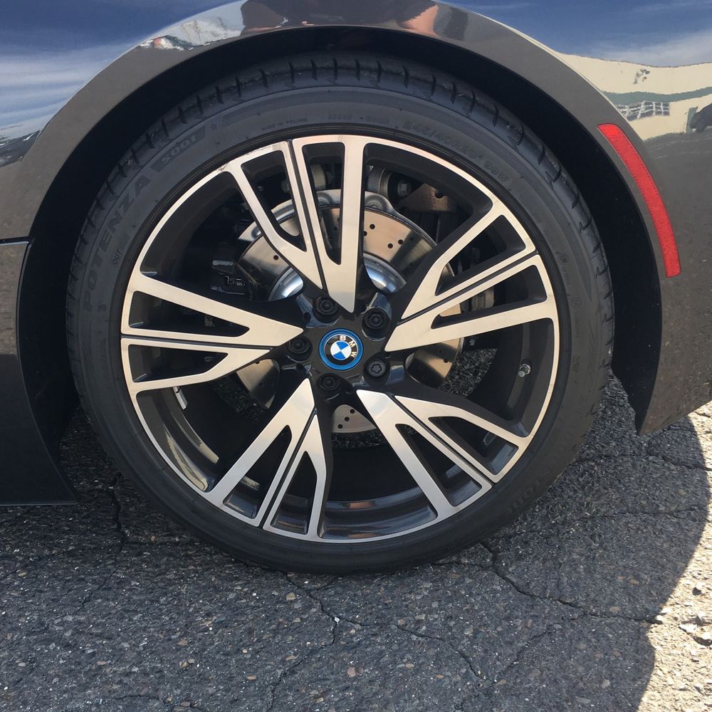 2015 BMW i8