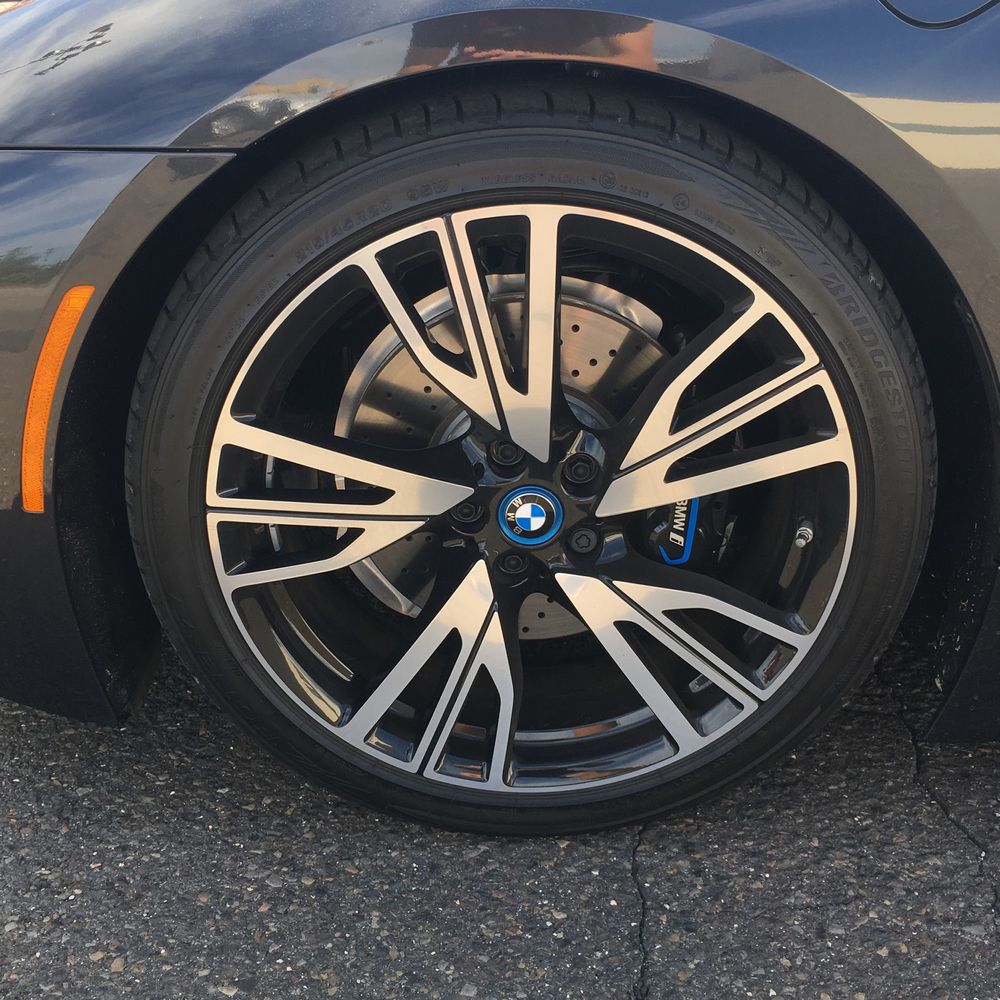 2015 BMW i8