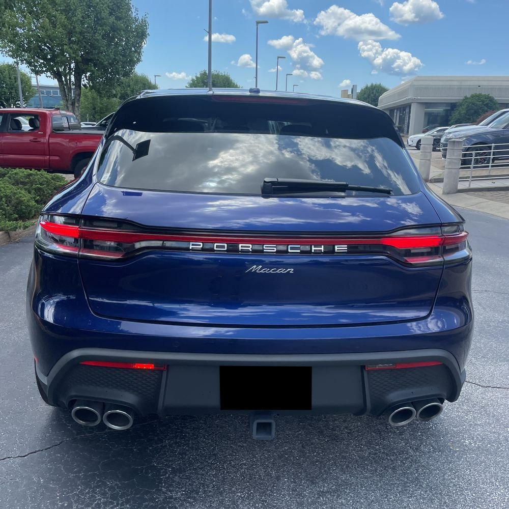 2024 Porsche Macan Base