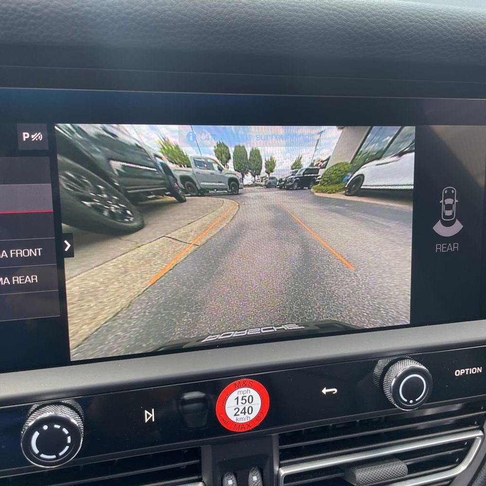 2024 Porsche Macan Base