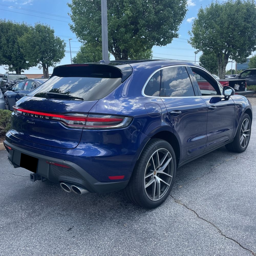 2024 Porsche Macan Base