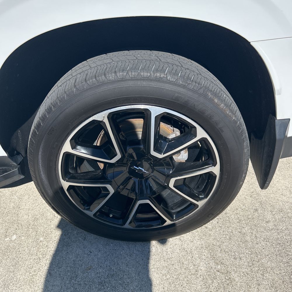 2022 Chevrolet Suburban RST
