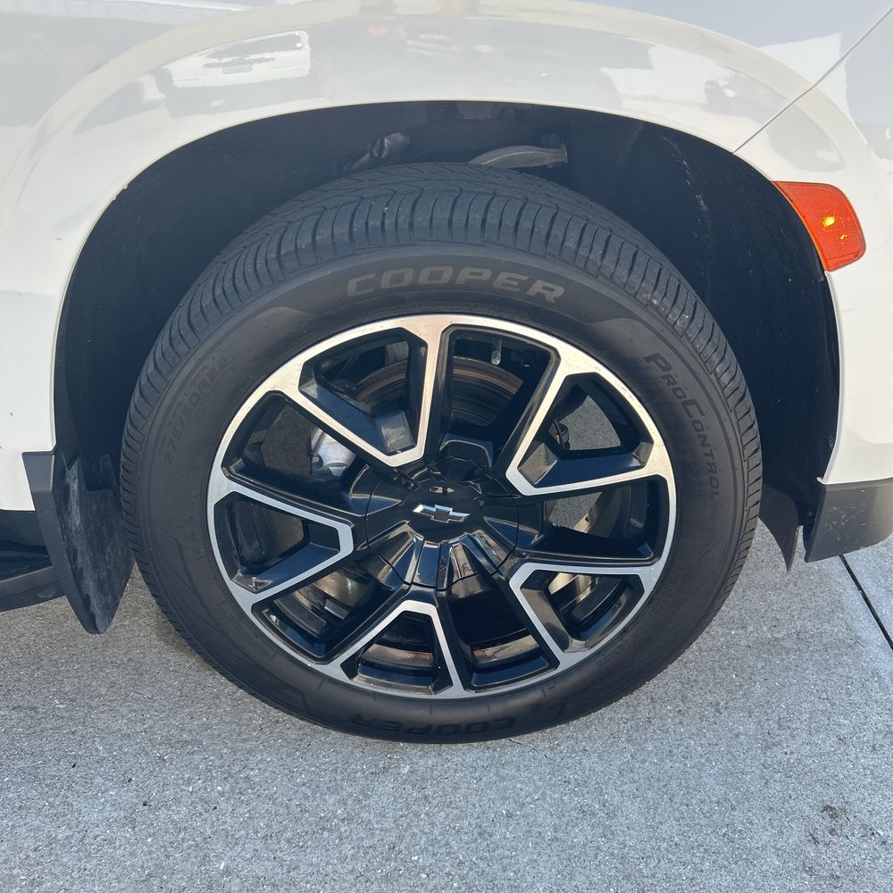 2022 Chevrolet Suburban RST