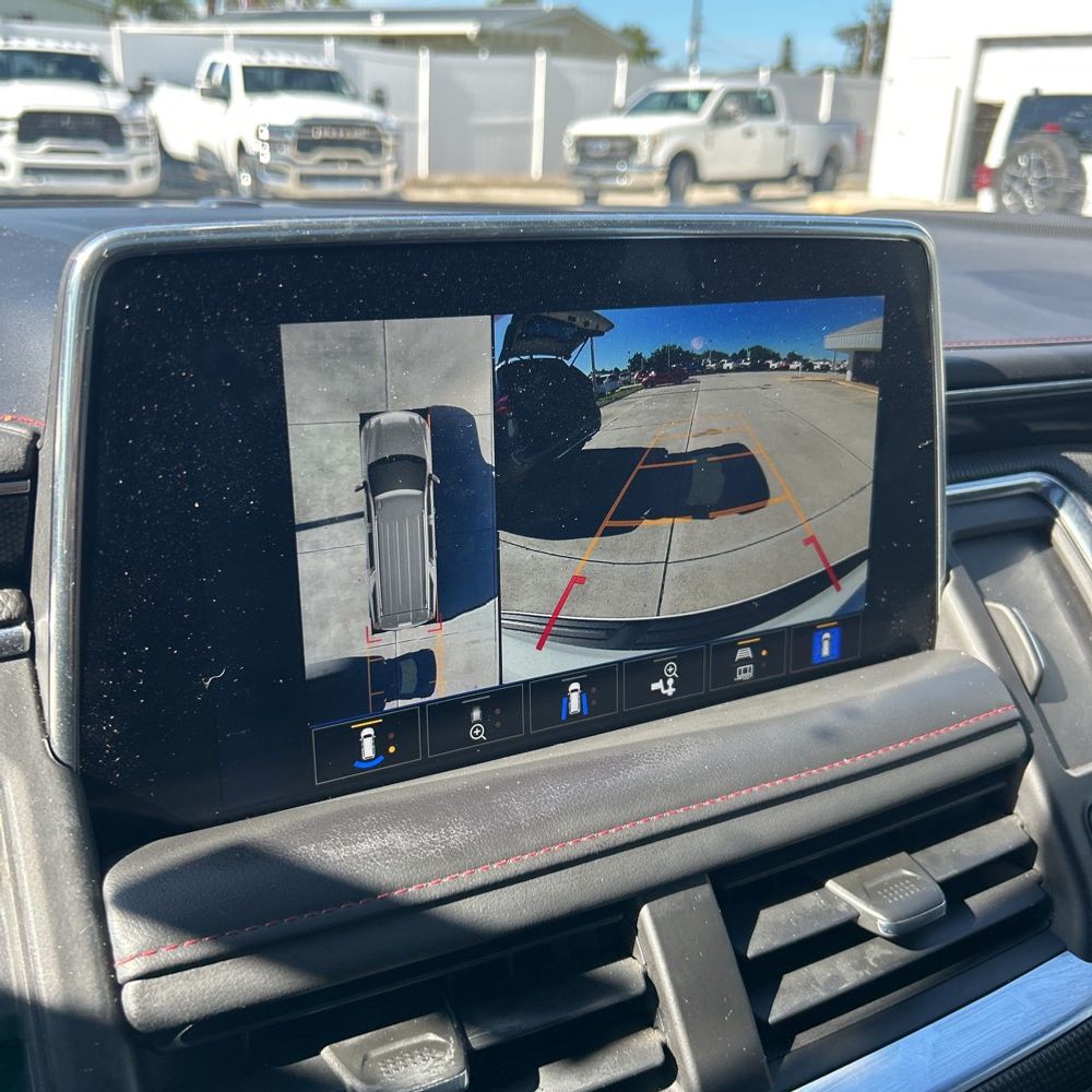 2022 Chevrolet Suburban RST