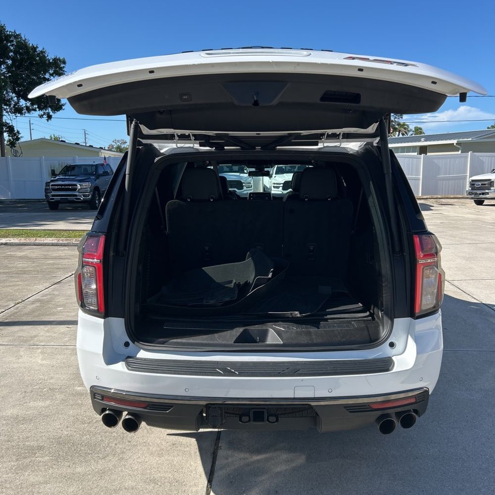 2022 Chevrolet Suburban RST