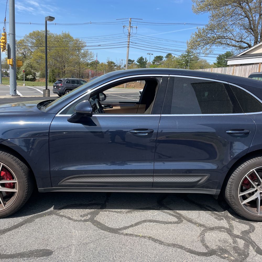 2022 Porsche Macan S
