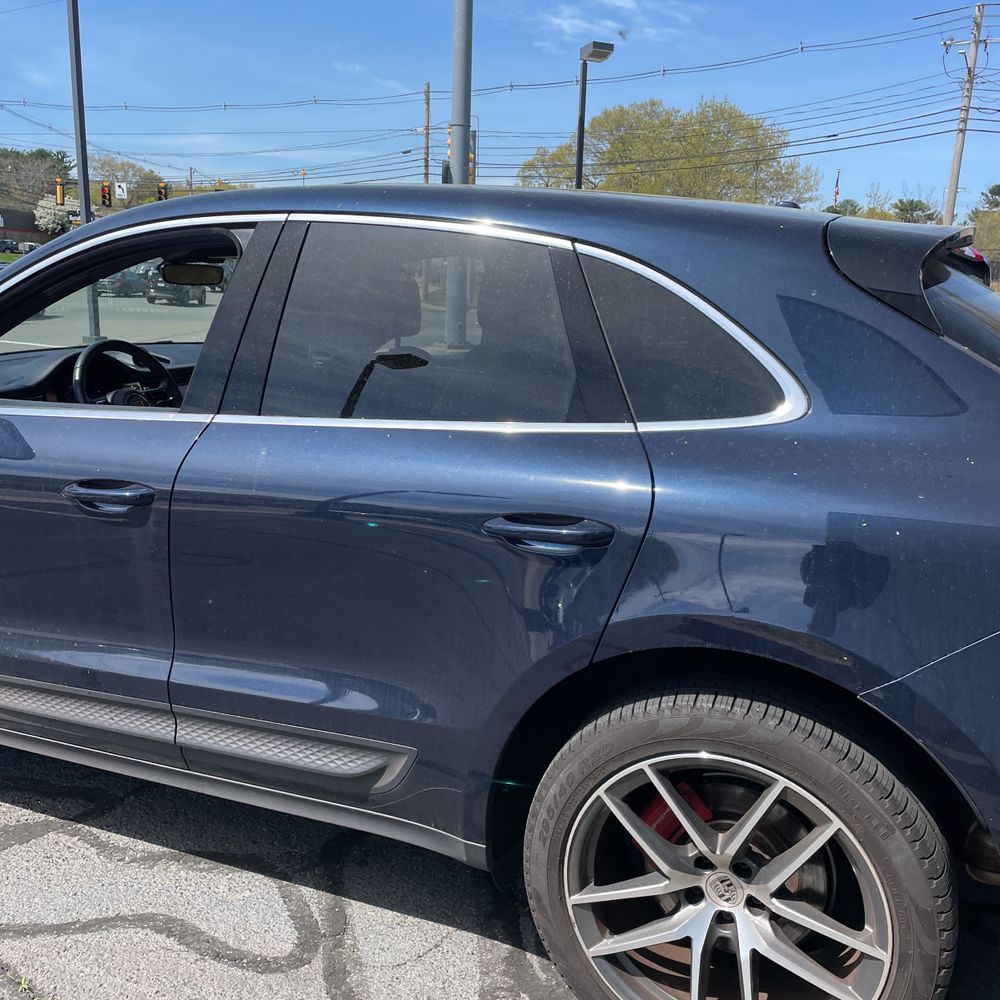 2022 Porsche Macan S