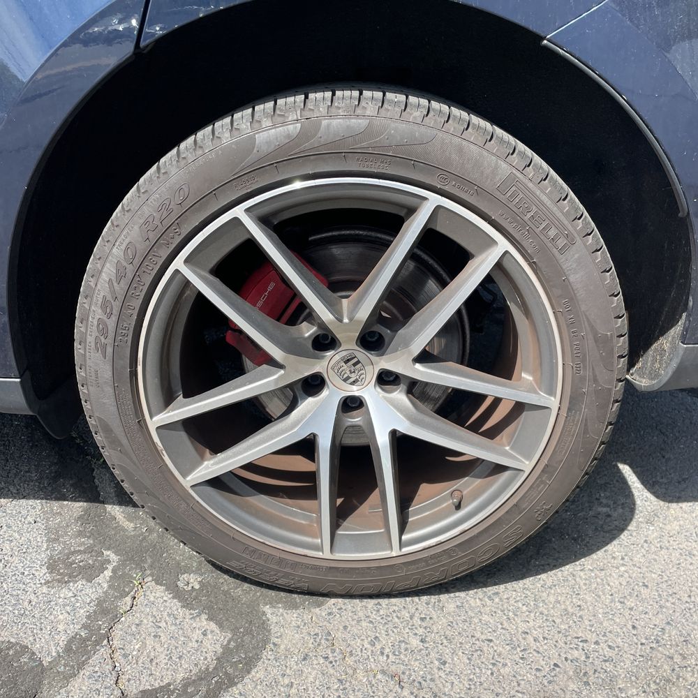 2022 Porsche Macan S