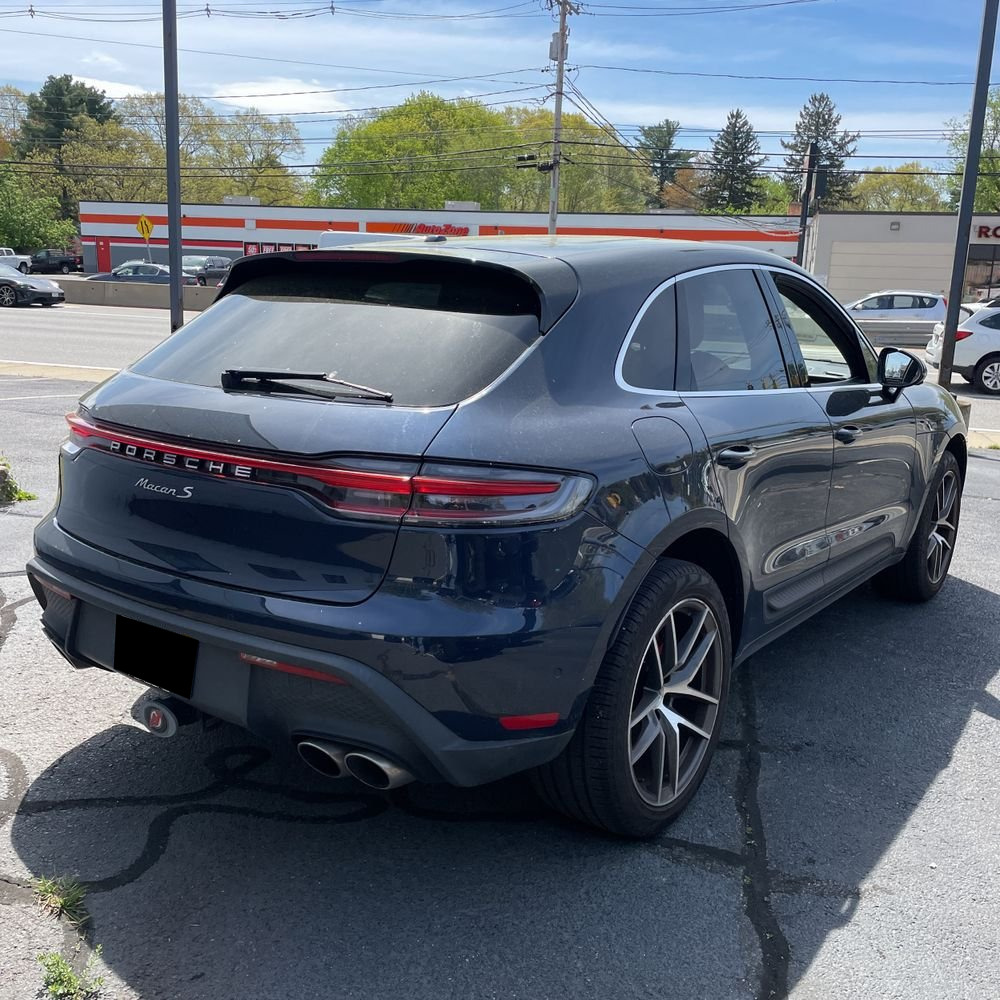 2022 Porsche Macan S