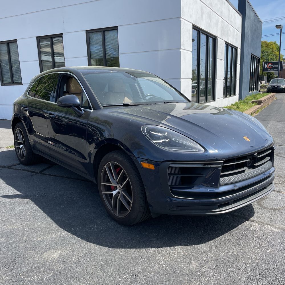 2022 Porsche Macan S
