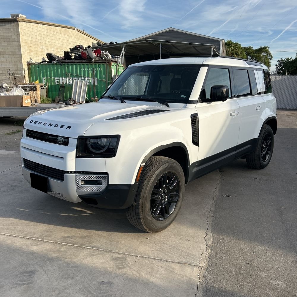 2025 Land Rover Defender 110 P300 S